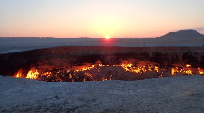 Things go entirely to plan in country number 2 (warning, there’s a twist at the beginning, middle and end). Karakum desert, Turkmenistan to Nukus, Uzbekistan.